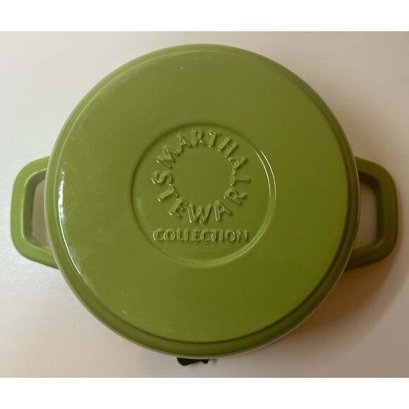 Martha Stewart 2 Quart Green Enameled Cast Iron Dutch Oven w/ Lid - Picture 5 of 13